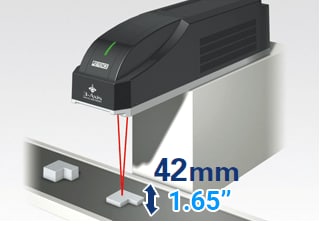 使用3D激光标记器在焦距达42毫米(1.65”)处进行标记